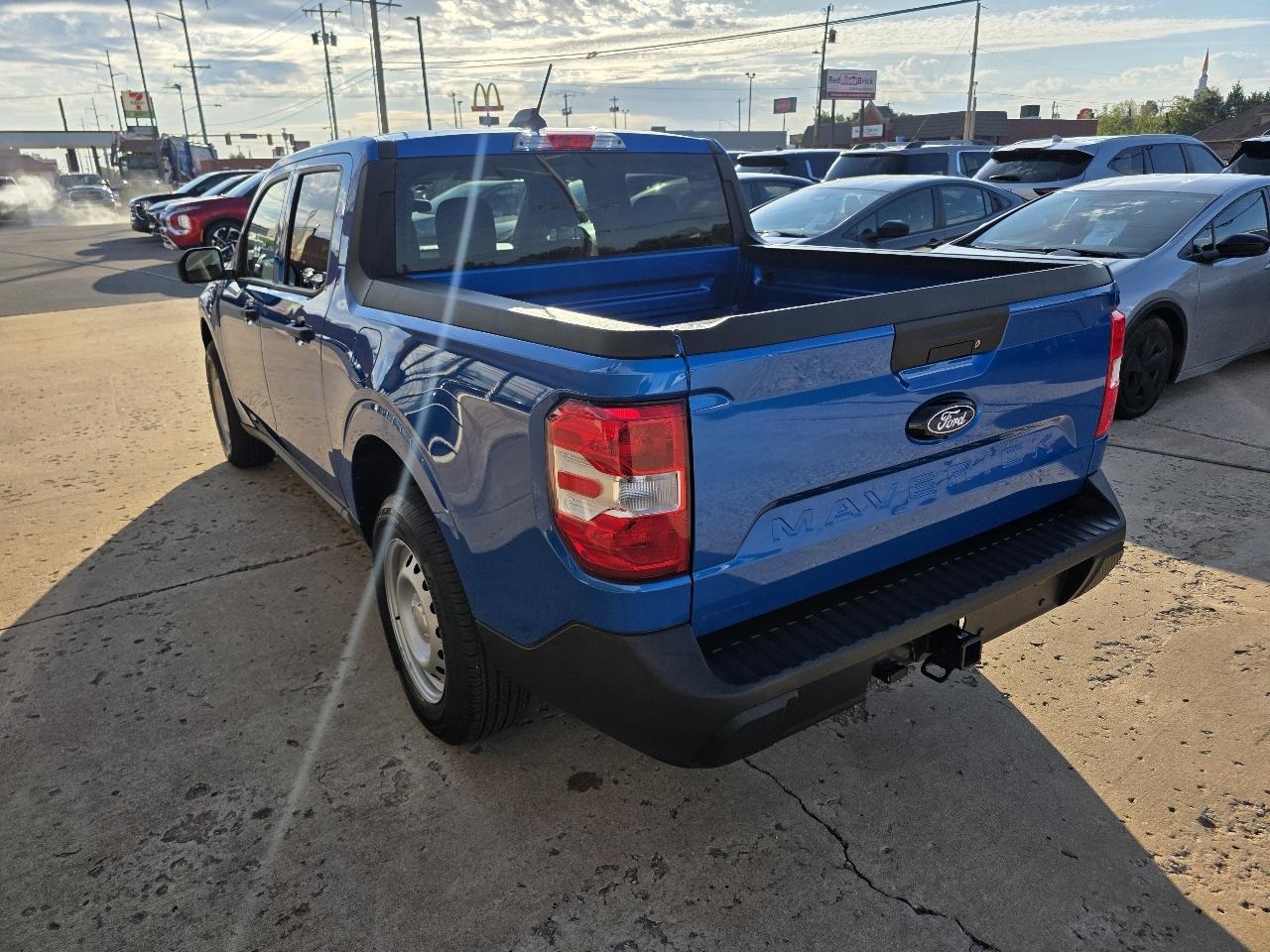 Ford Maverick XL FWD SuperCrew 2025