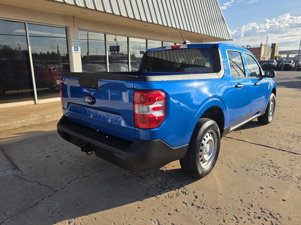 Ford Maverick XL FWD SuperCrew 2025