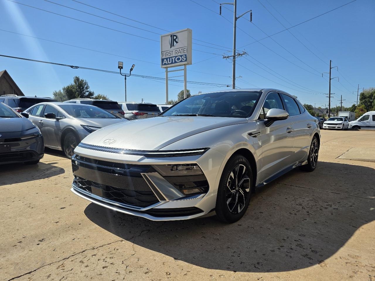 Hyundai Sonata SEL FWD 2025