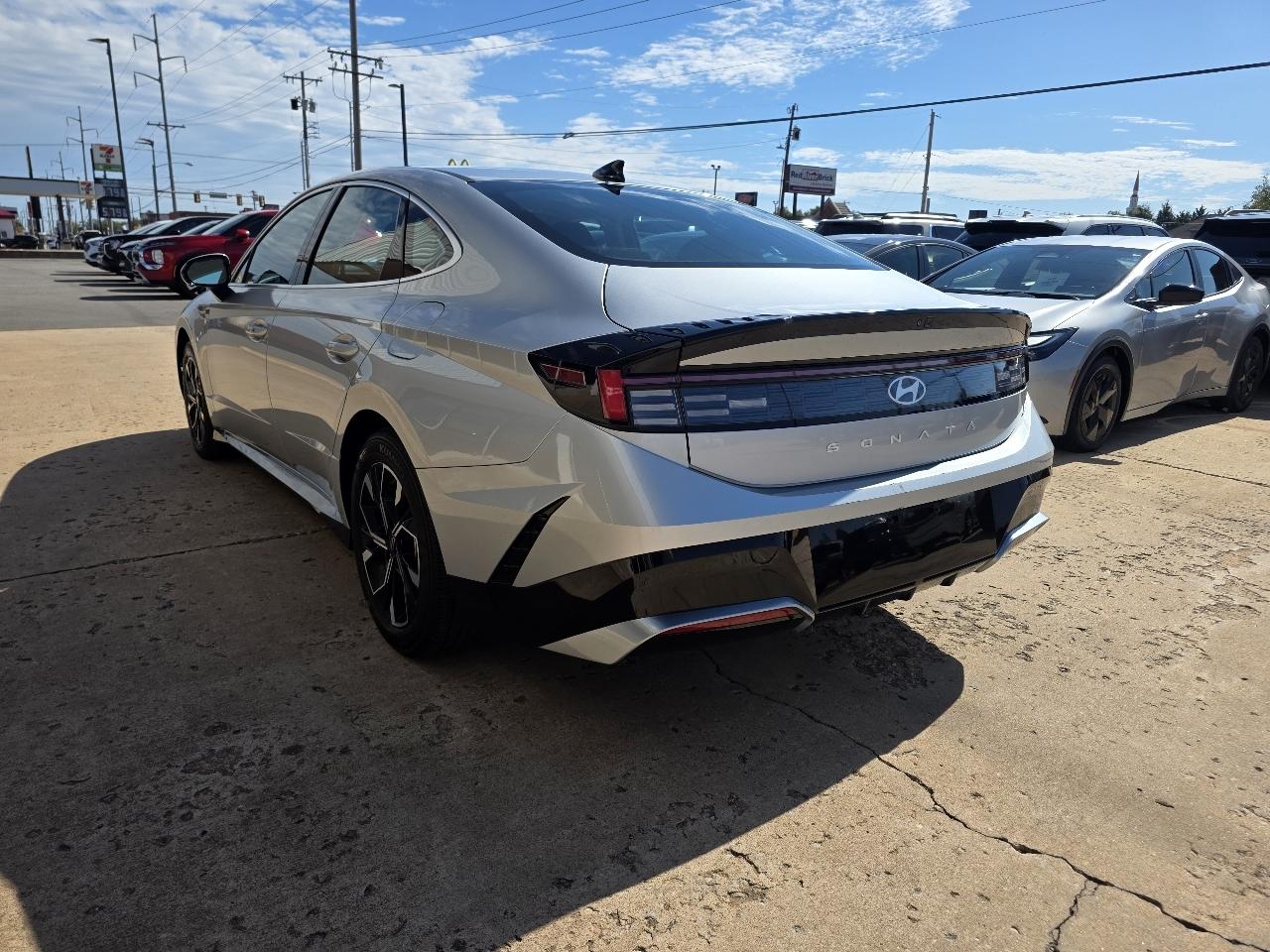 Hyundai Sonata SEL FWD 2025