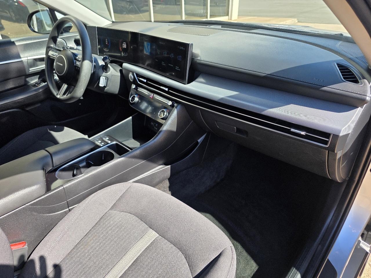 Hyundai Sonata SEL FWD 2025
