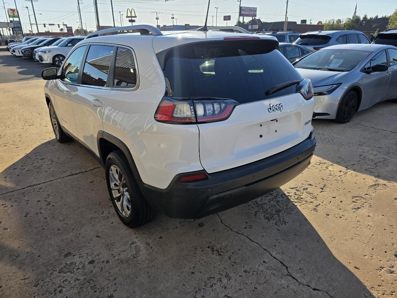 Jeep Cherokee Latitude Plus FWD 2020