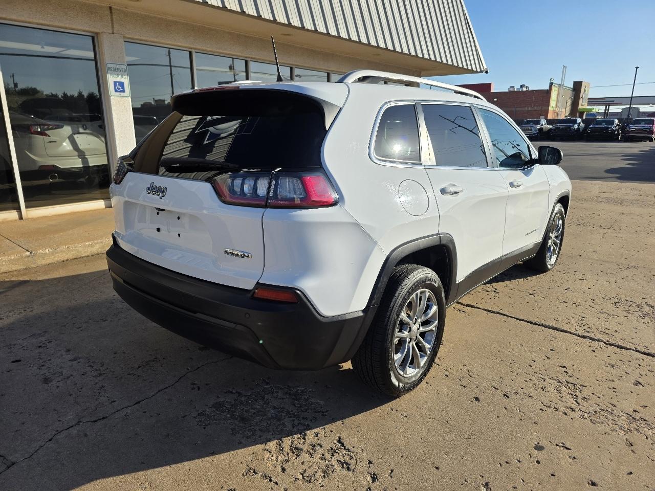 Jeep Cherokee Latitude Plus FWD 2020