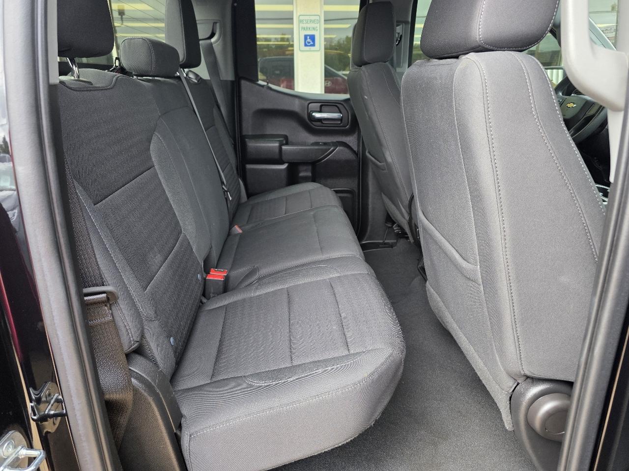 Chevrolet Silverado 1500 2WD Double Cab 147" Custom 2023