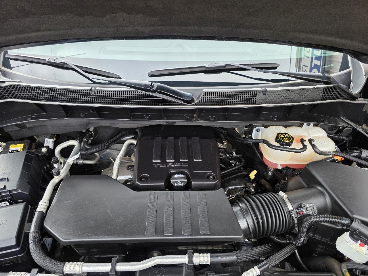 Chevrolet Silverado 1500 2WD Double Cab 147" Custom 2023