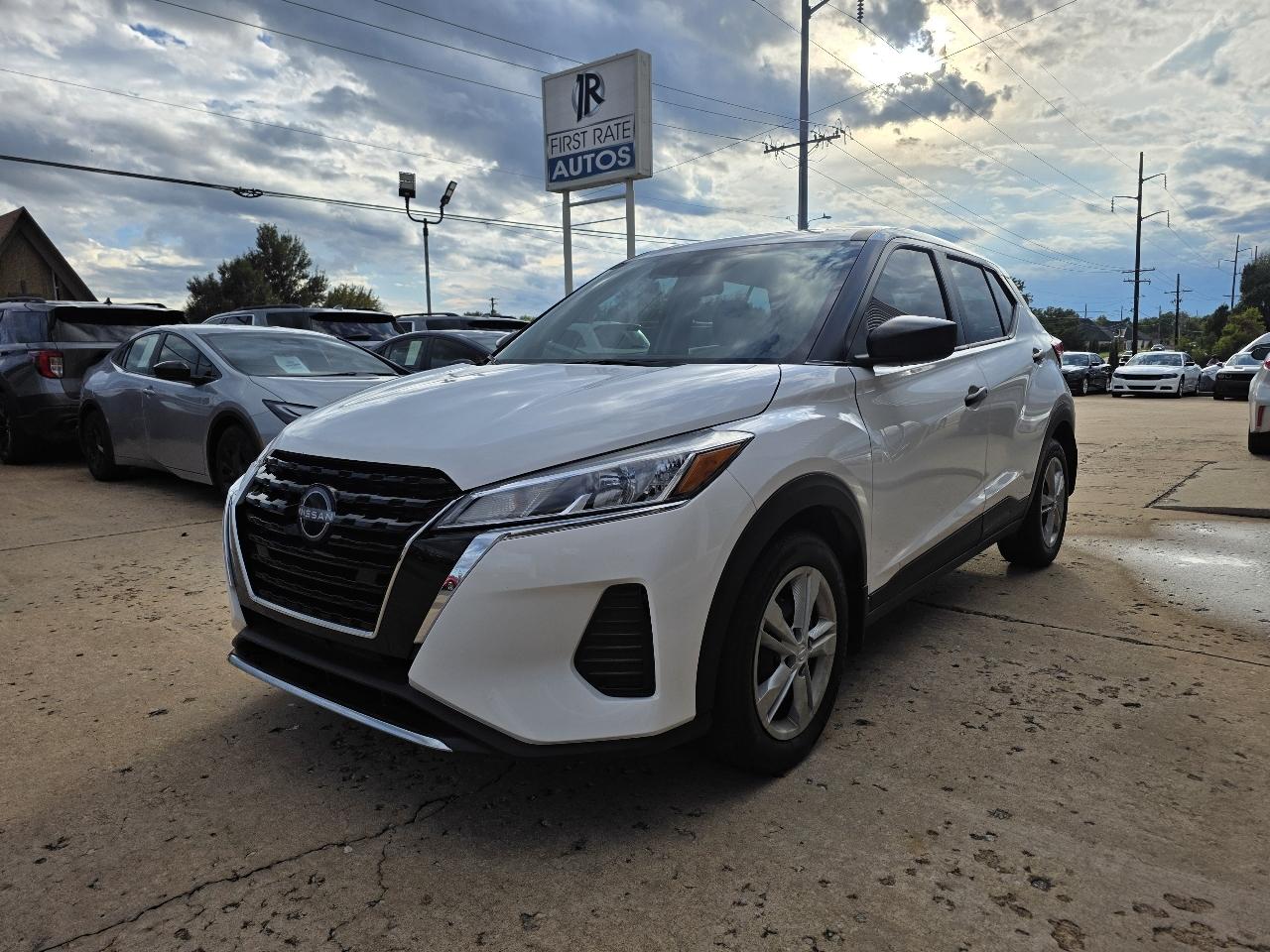Nissan Kicks S FWD 2024