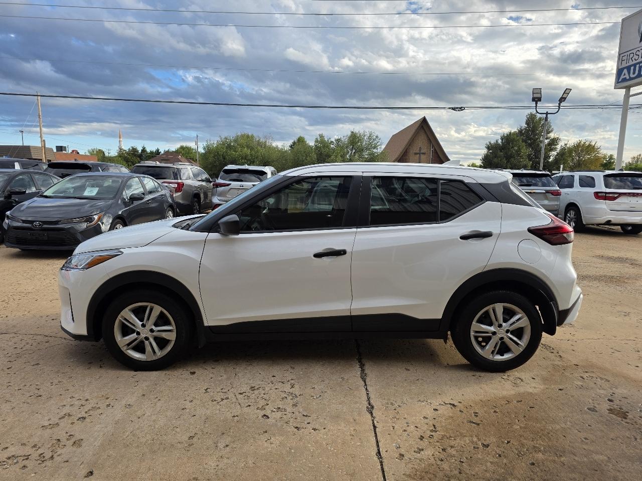 Nissan Kicks S FWD 2024