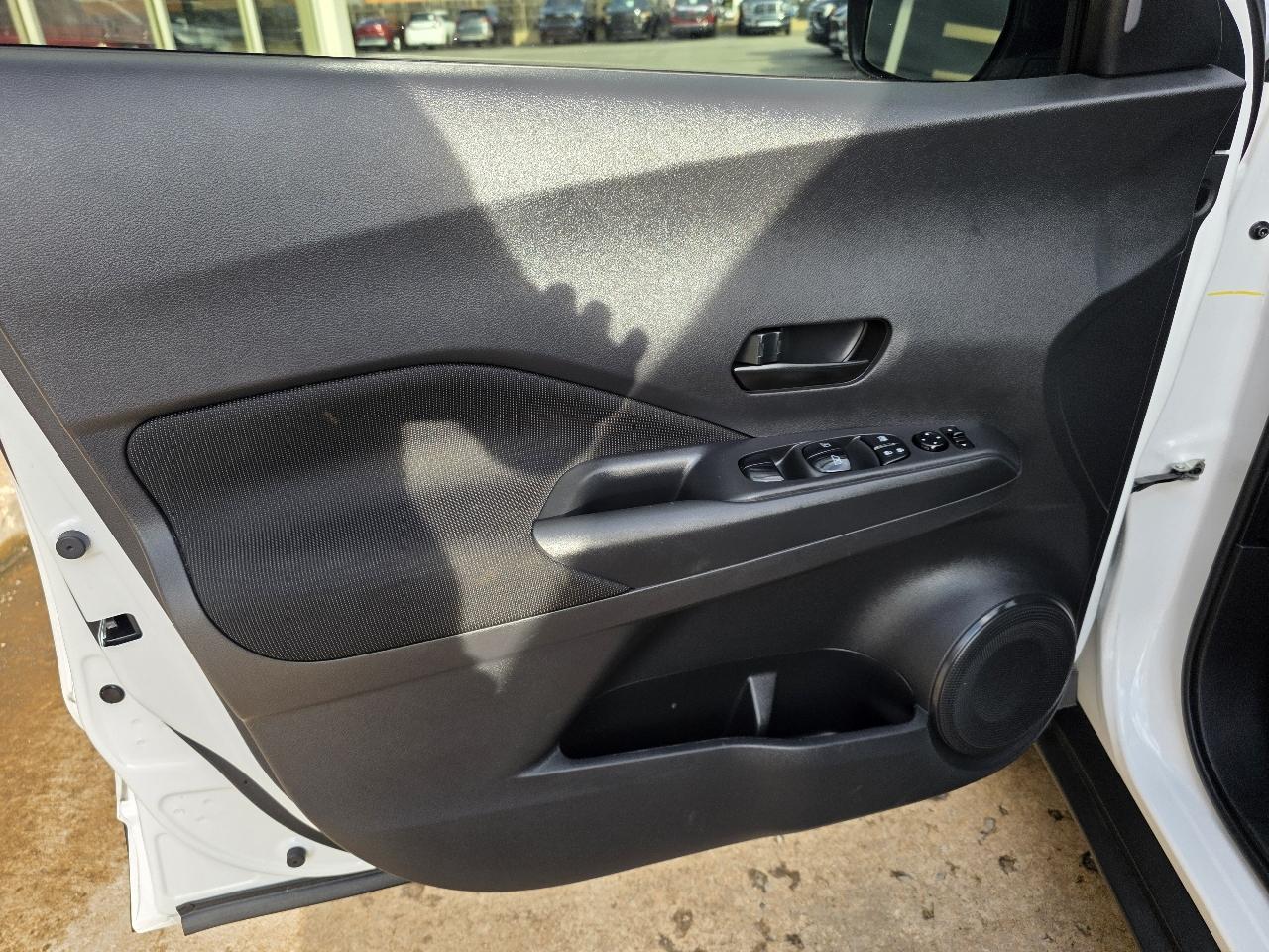 Nissan Kicks S FWD 2024