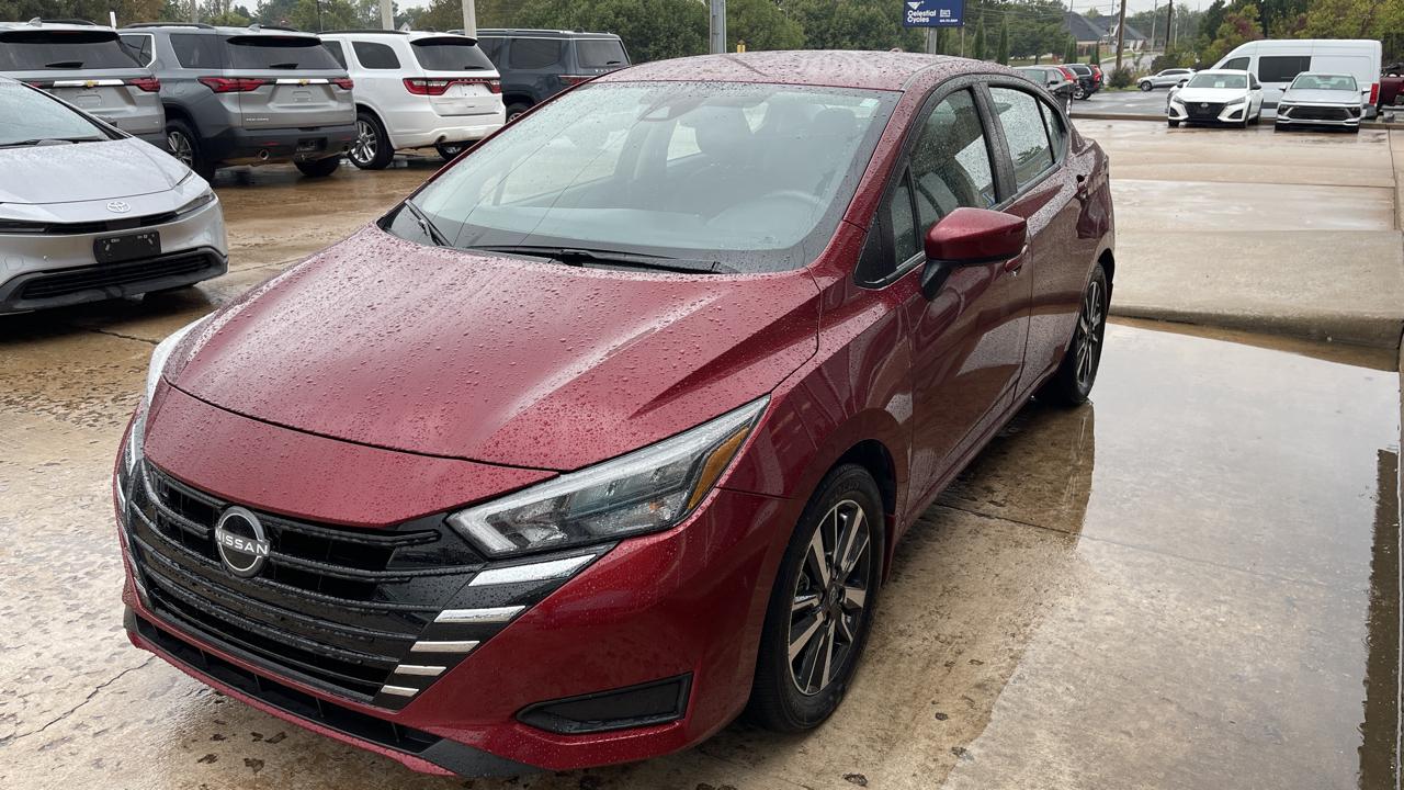 Nissan Versa SV CVT 2025
