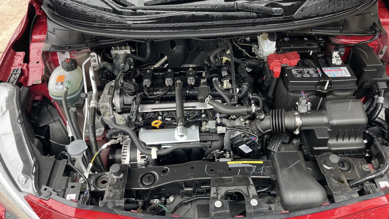 Nissan Versa SV CVT 2025