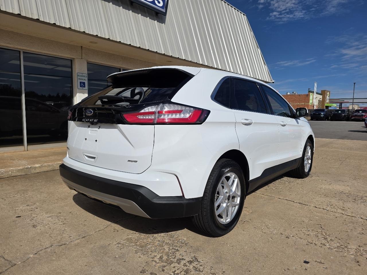 Ford Edge SEL AWD 2024