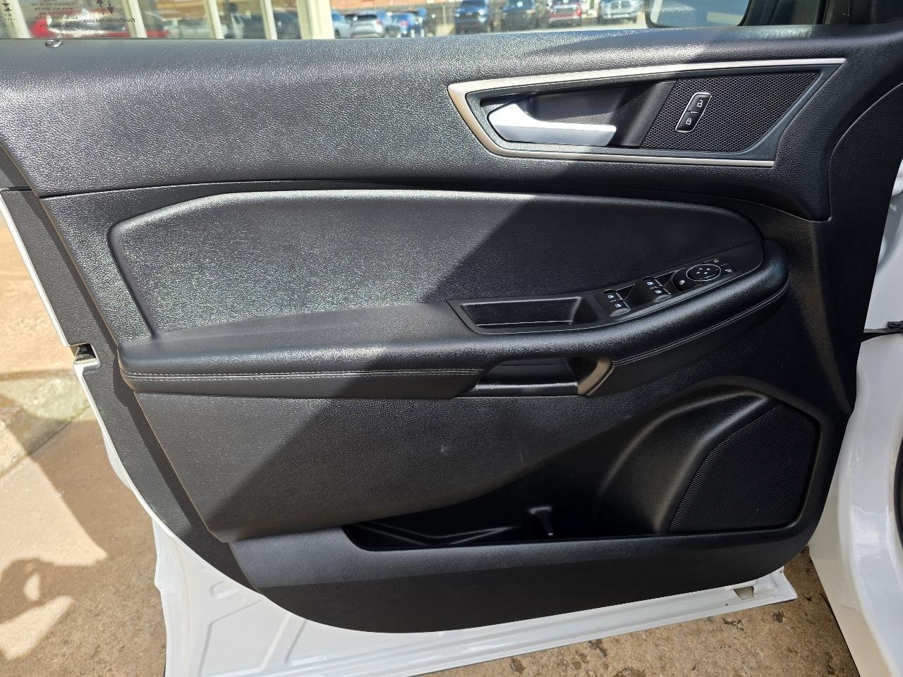 Ford Edge SEL AWD 2024