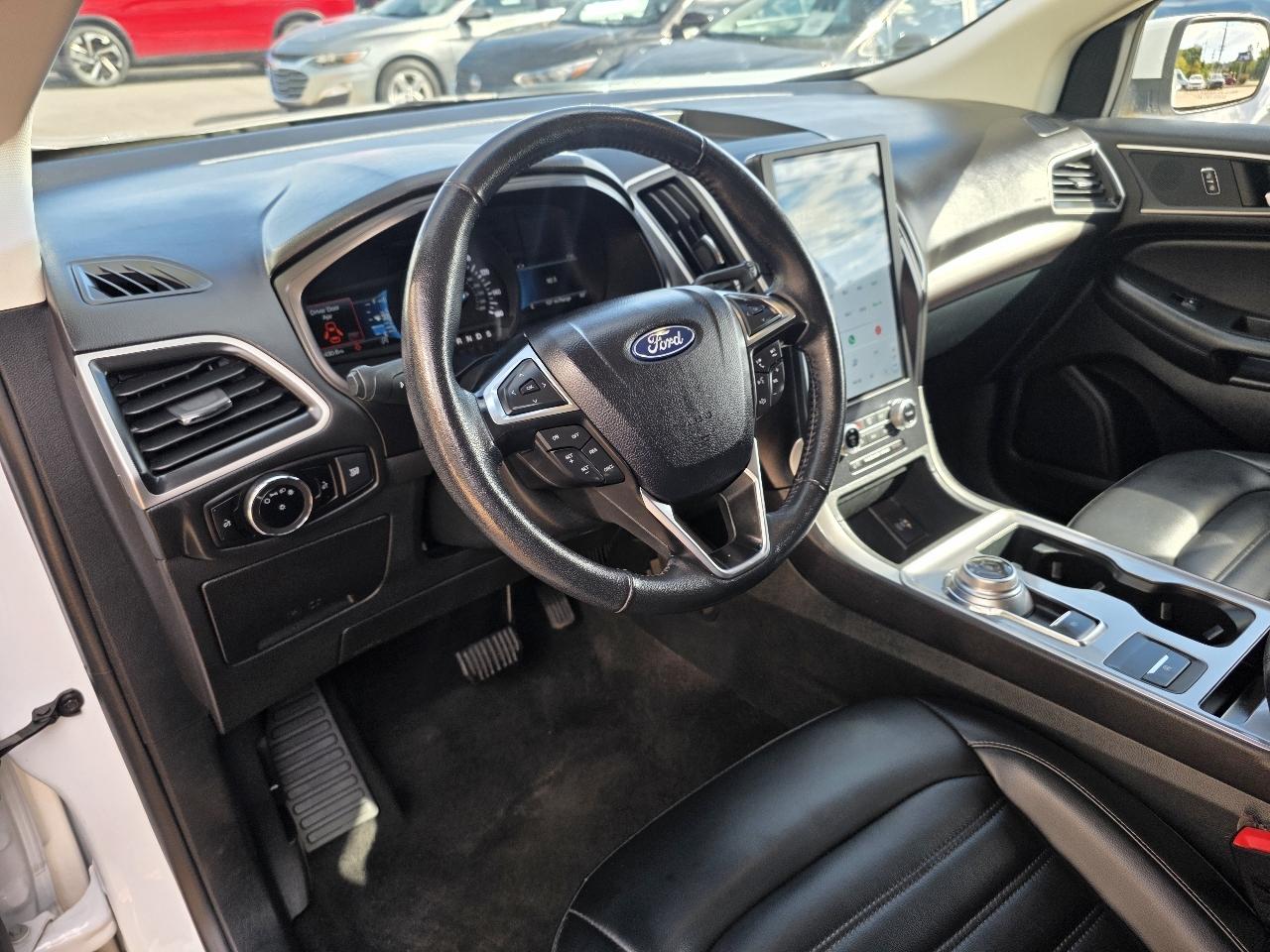 Ford Edge SEL AWD 2024