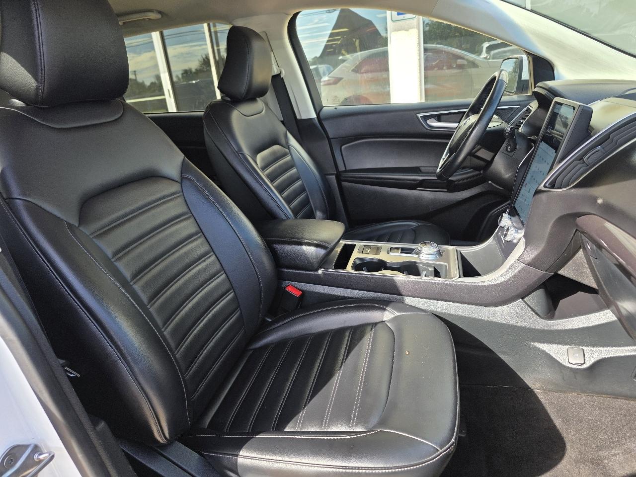 Ford Edge SEL AWD 2024