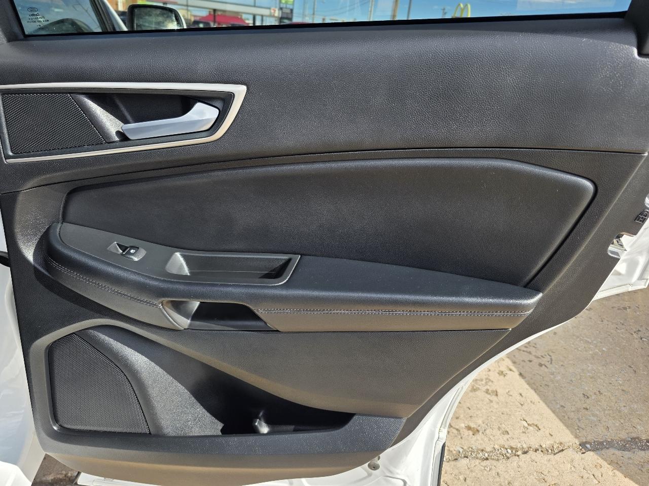 Ford Edge SEL AWD 2024