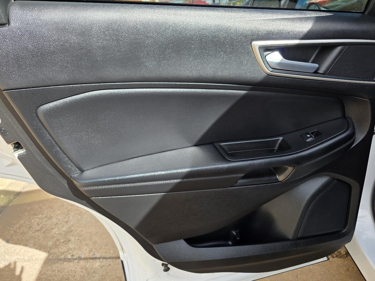 Ford Edge SEL AWD 2024