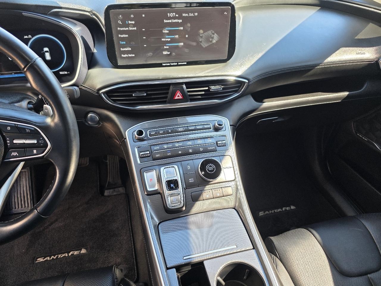 Hyundai Santa Fe SEL FWD 2023
