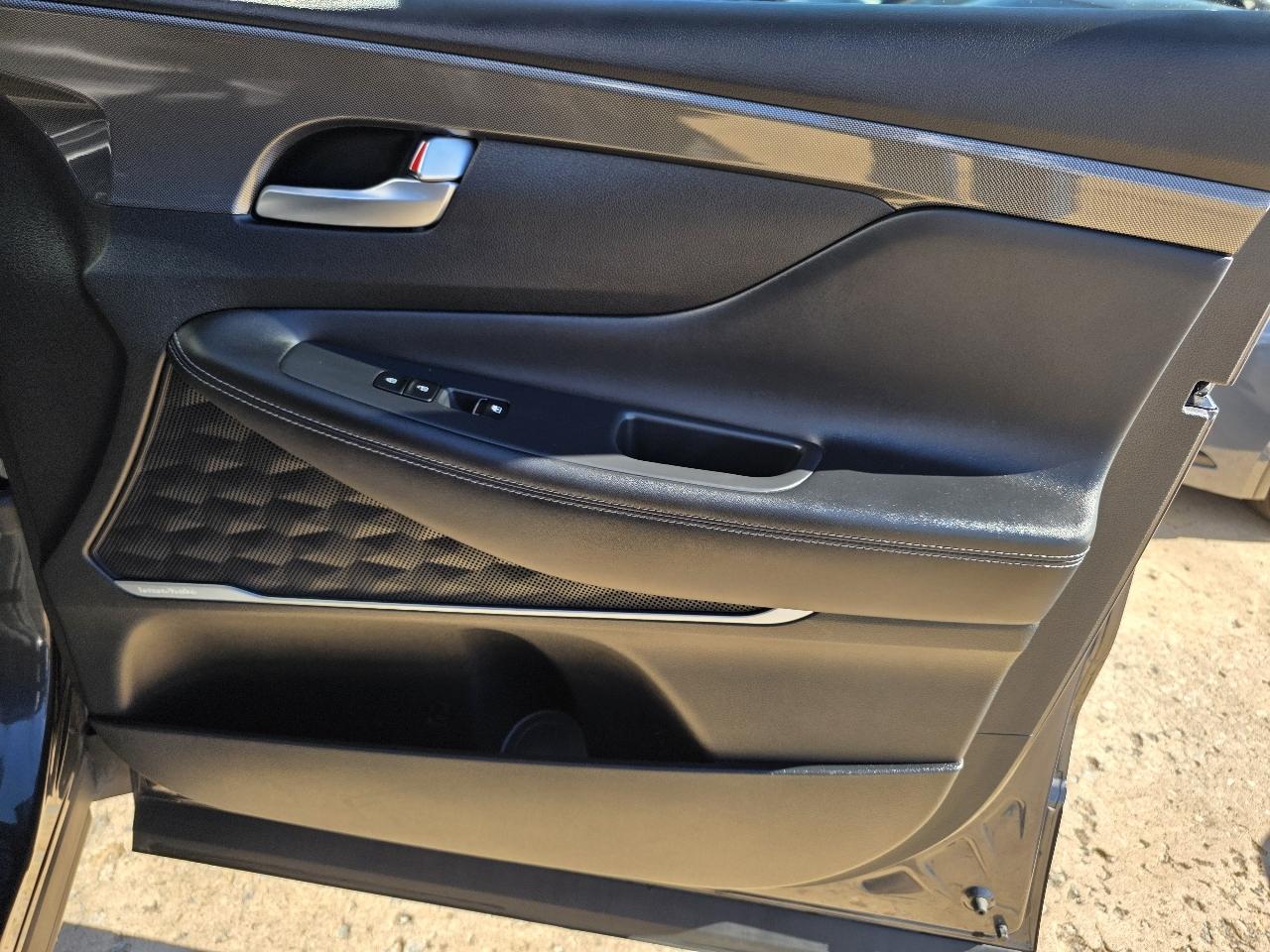 Hyundai Santa Fe SEL FWD 2023