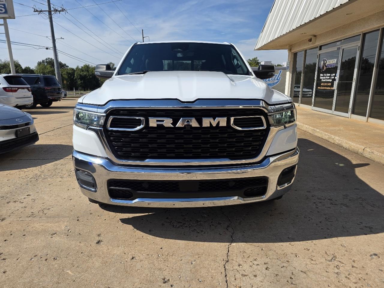 RAM 1500 Big Horn 4x4 Crew Cab 5'7" Box 2025