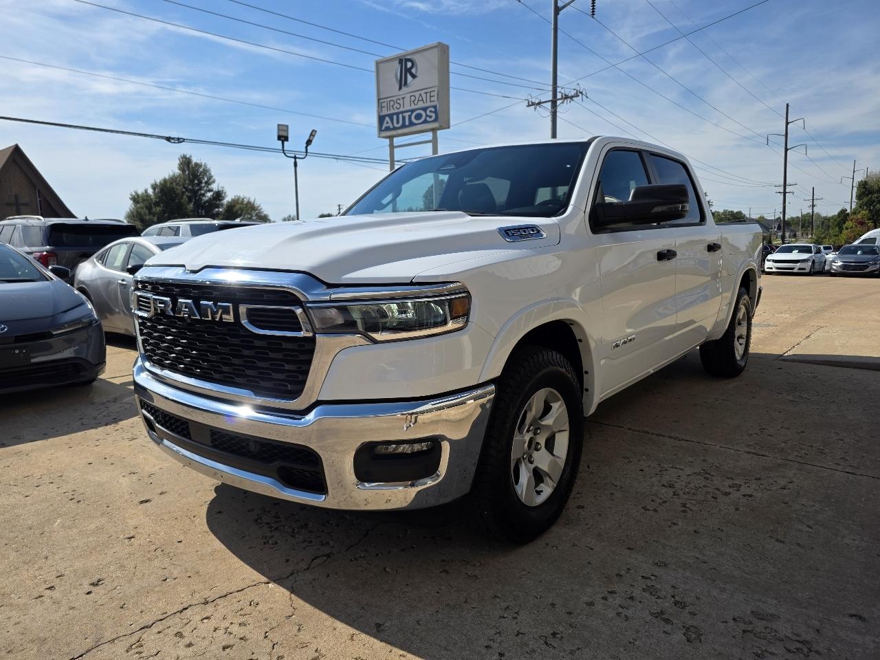 RAM 1500 Big Horn 4x4 Crew Cab 5'7" Box 2025