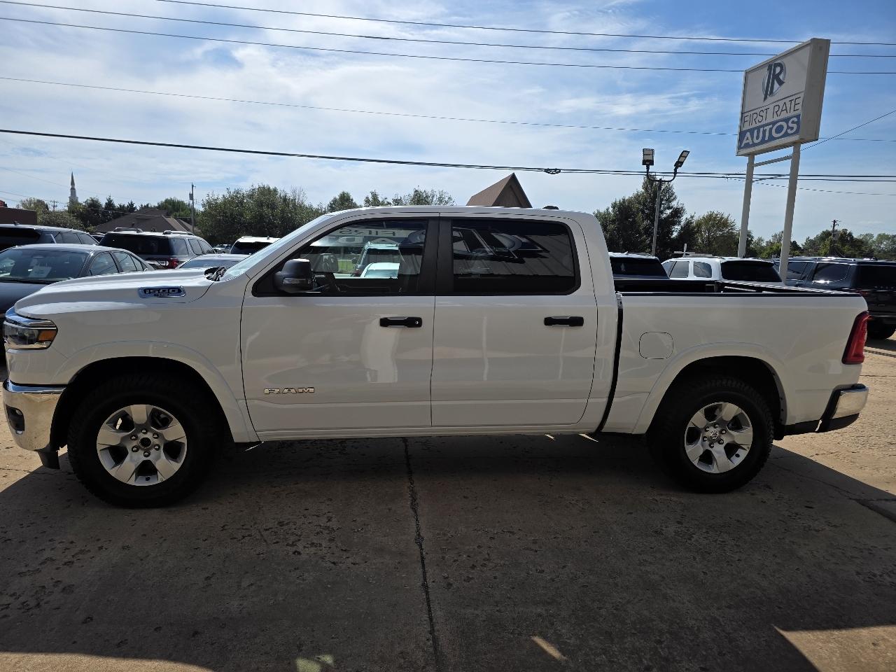 RAM 1500 Big Horn 4x4 Crew Cab 5'7" Box 2025
