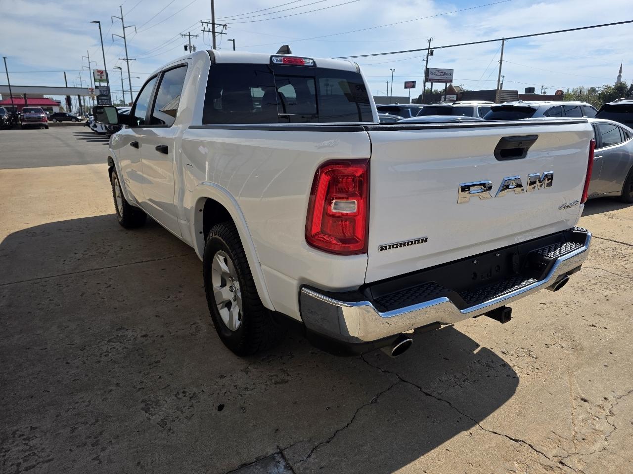 RAM 1500 Big Horn 4x4 Crew Cab 5'7" Box 2025