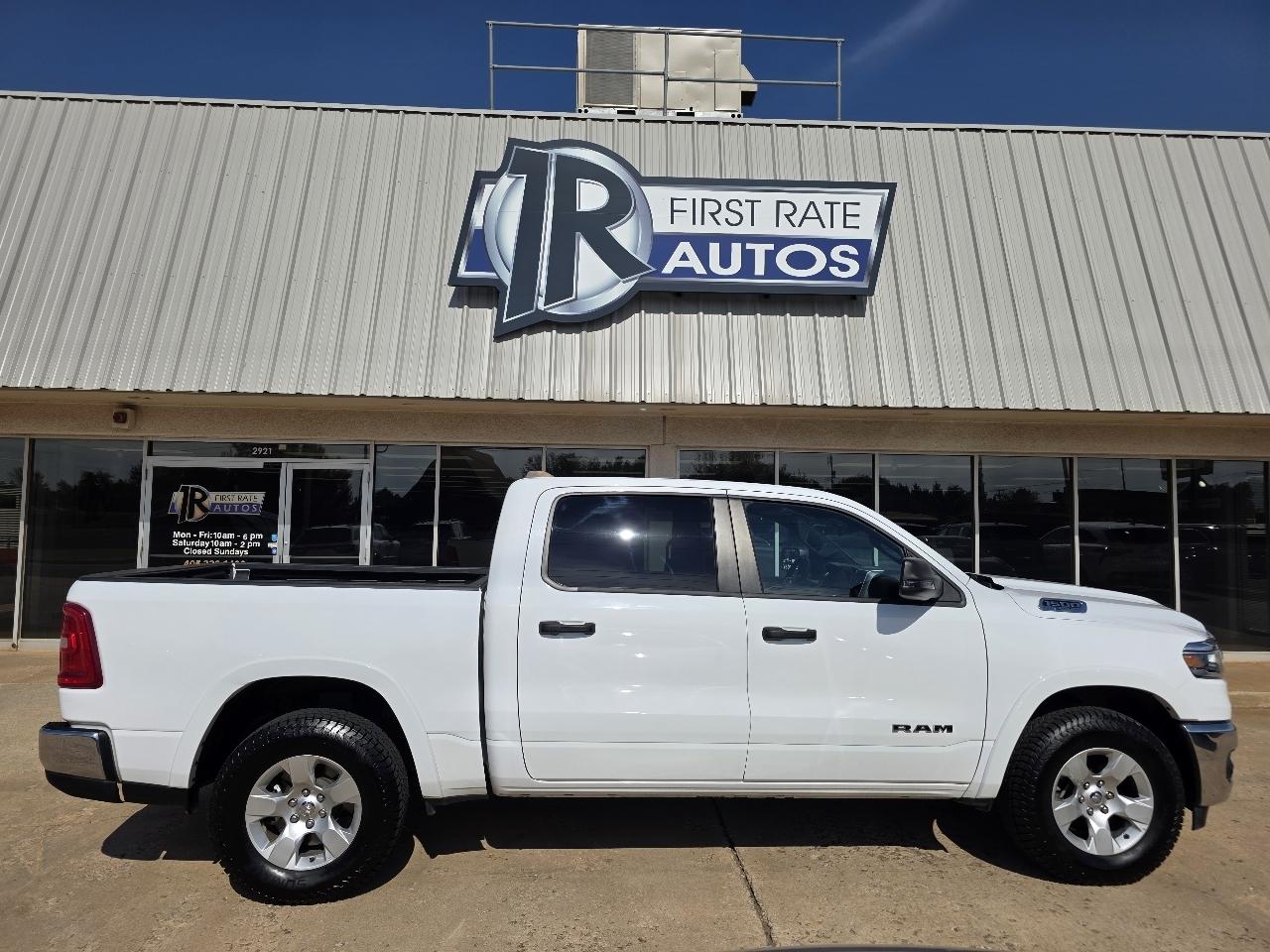 RAM 1500 Big Horn 4x4 Crew Cab 5'7" Box 2025