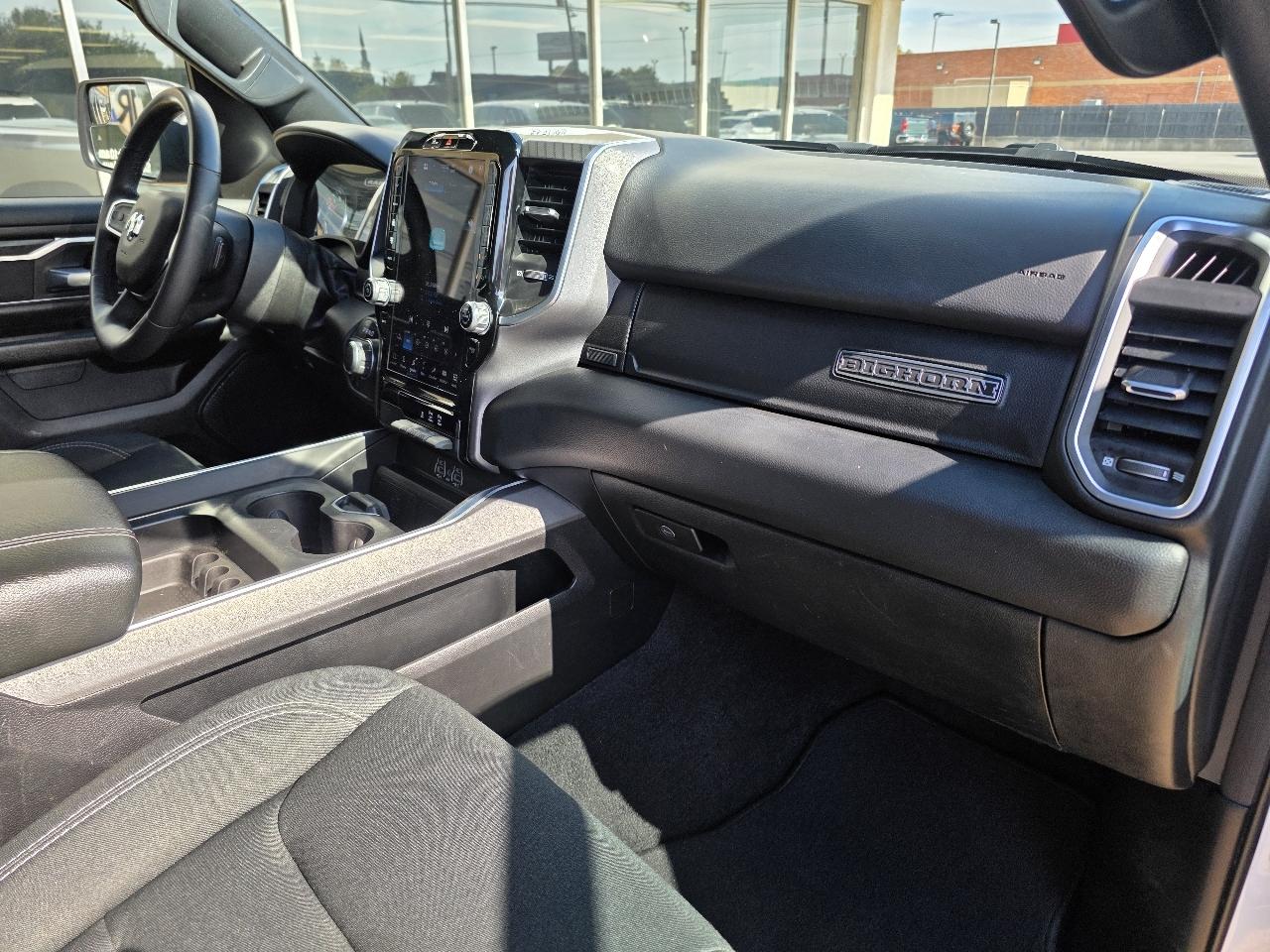 RAM 1500 Big Horn 4x4 Crew Cab 5'7" Box 2025