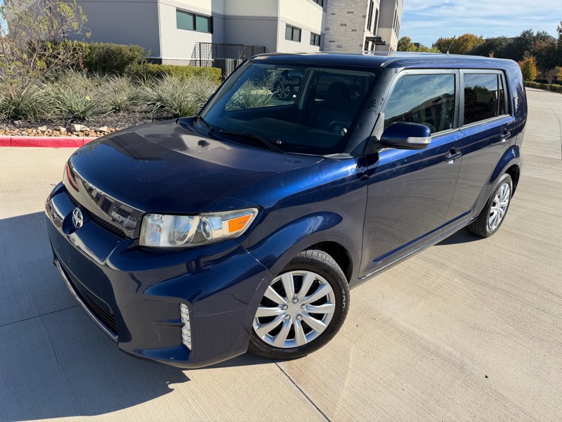 2014 Scion xB Base's photo