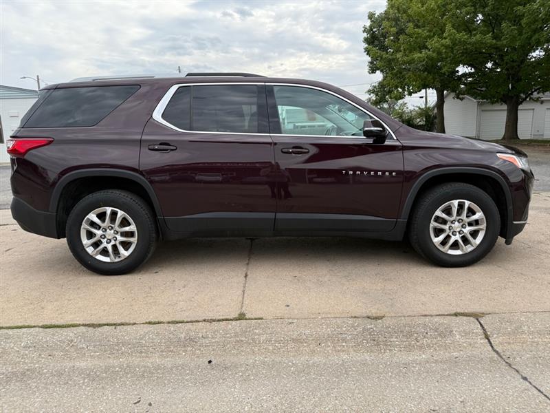 Chevrolet Traverse LT Cloth AWD 2018 Chevrolet Traverse LT Cloth AWD 2018