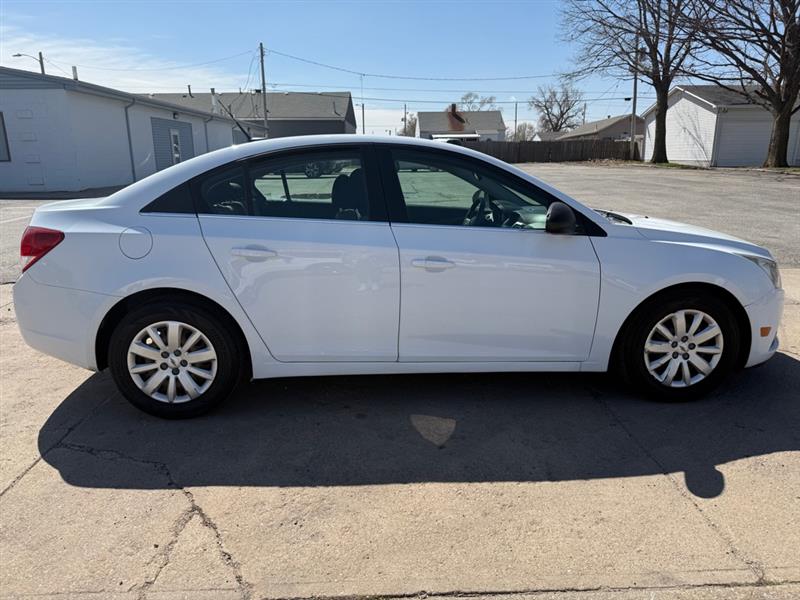 Chevrolet Cruze 2LS 2011 Chevrolet Cruze 2LS 2011