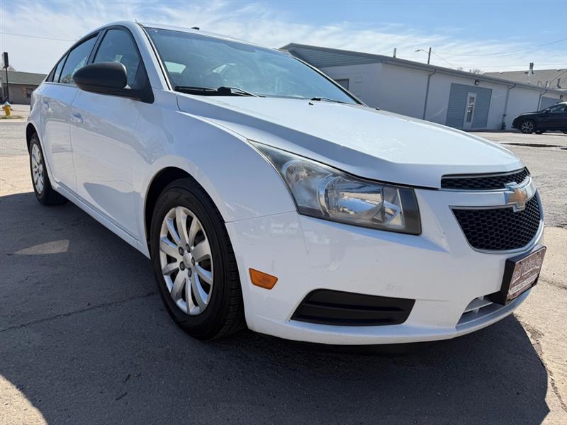 Chevrolet Cruze 2LS 2011 Chevrolet Cruze 2LS 2011