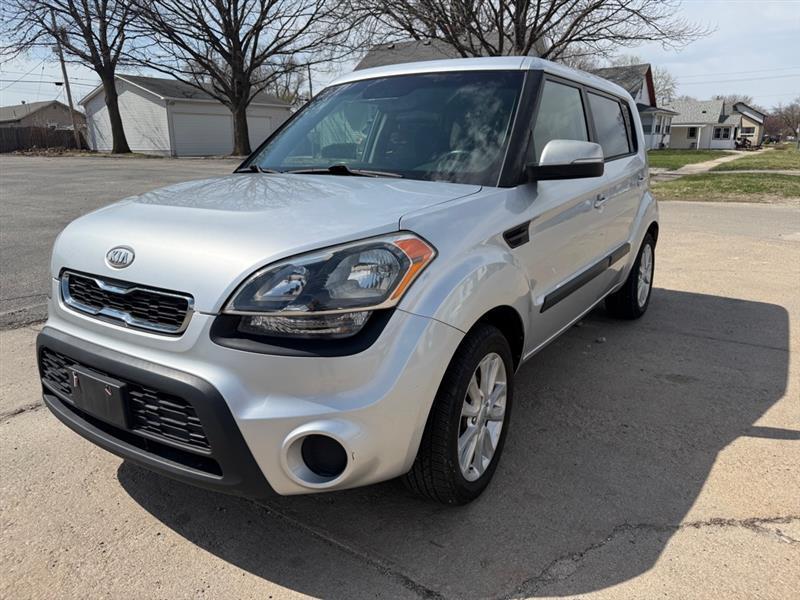 Kia Soul + 2012