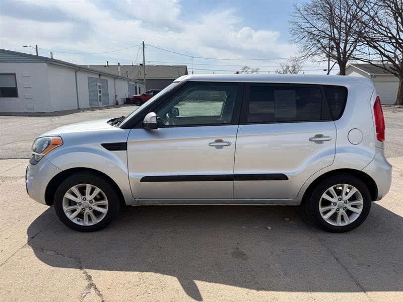 Kia Soul + 2012