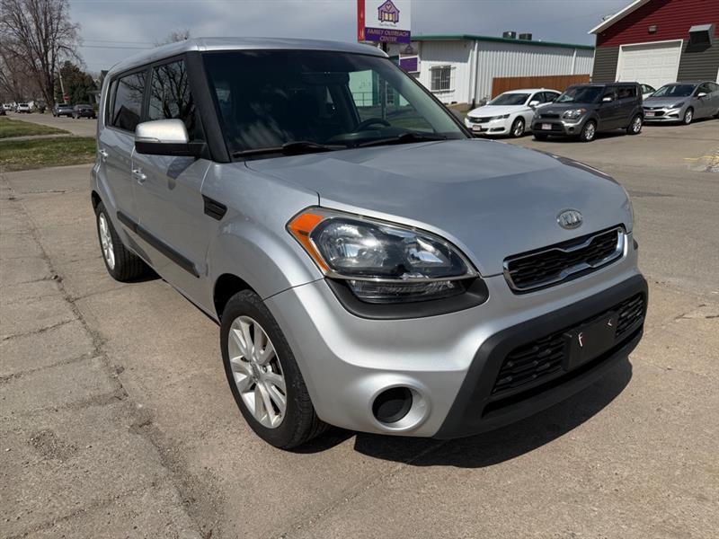 Kia Soul + 2012