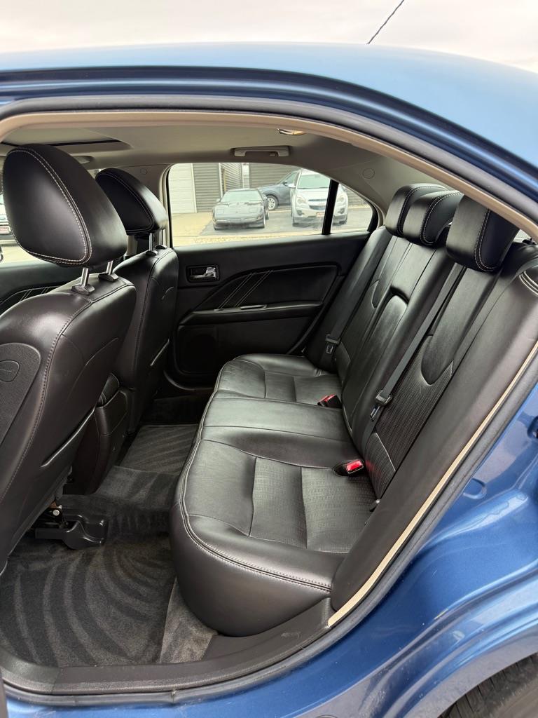 Ford Fusion V6 Sport FWD 2010 Ford Fusion V6 Sport FWD 2010