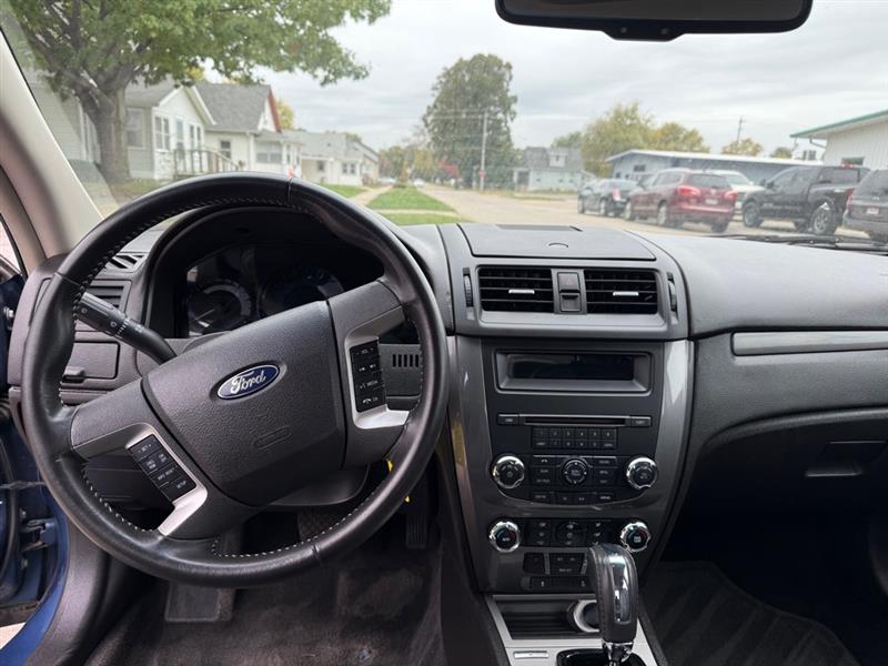 Ford Fusion V6 Sport FWD 2010 Ford Fusion V6 Sport FWD 2010