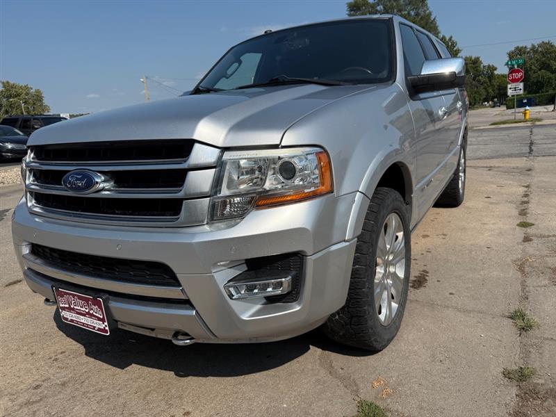 2016 Ford Expedition Platinum's photo