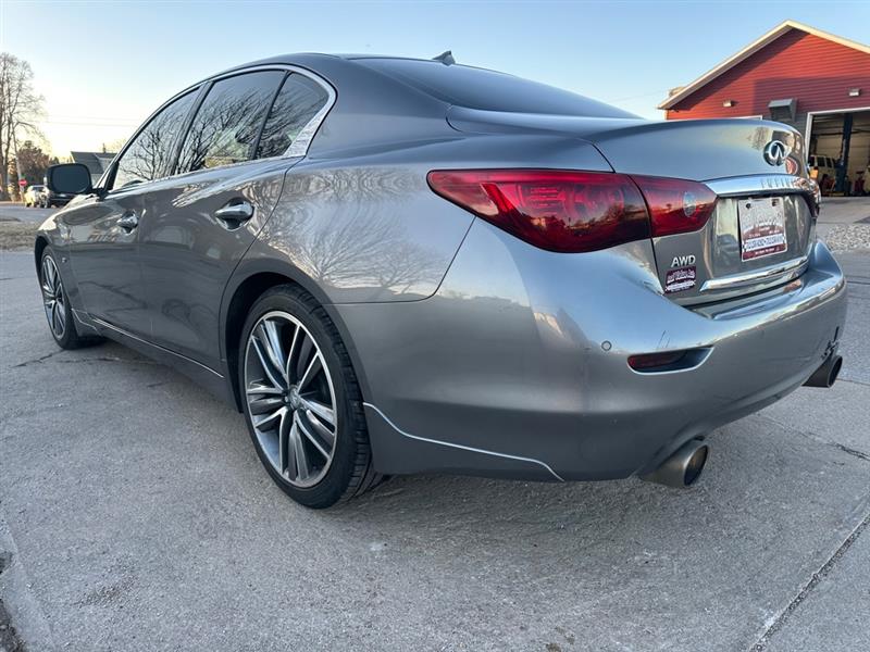 Infiniti Q50 Premium AWD 2014
