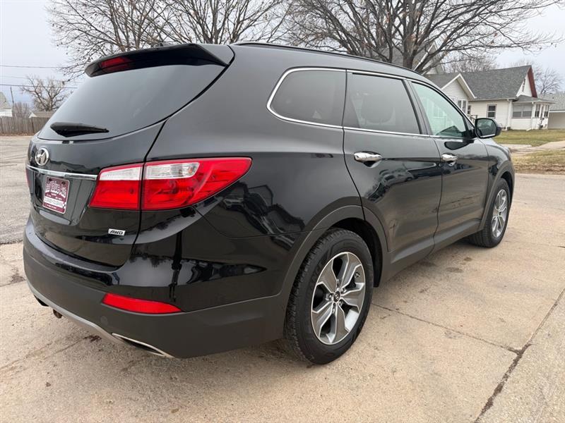 Hyundai Santa Fe SE AWD 2016