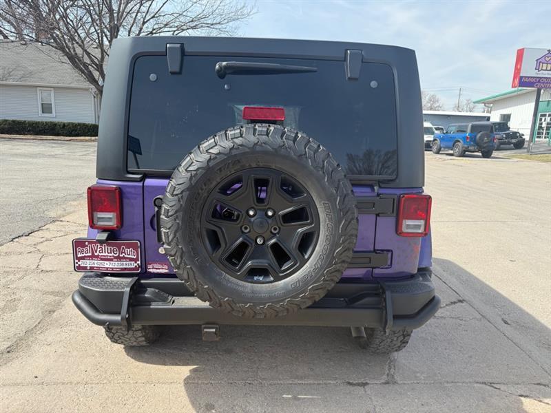 Jeep Wrangler Unlimited Sahara 4WD 2016