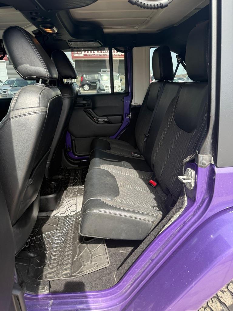 Jeep Wrangler Unlimited Sahara 4WD 2016