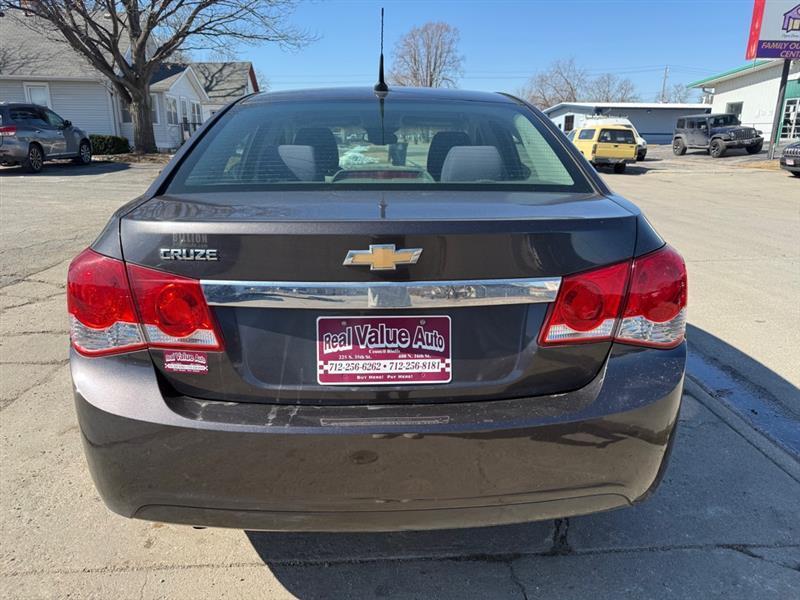 Chevrolet Cruze LS Manual 2014