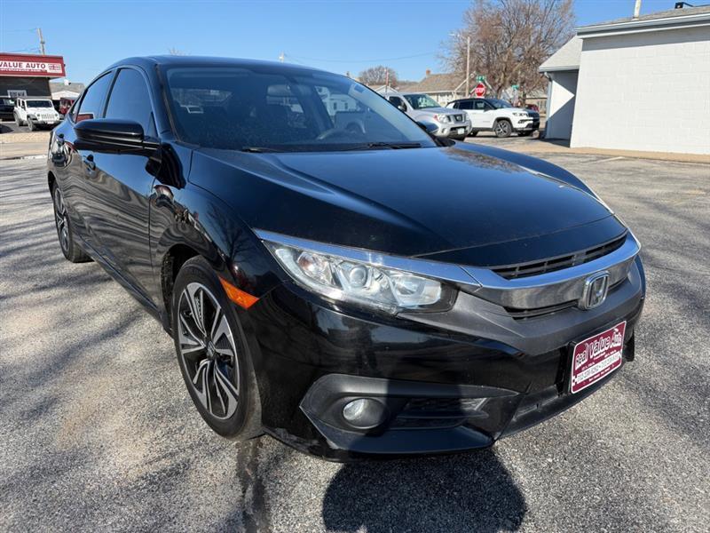 Honda Civic EX-T Sedan CVT 2016