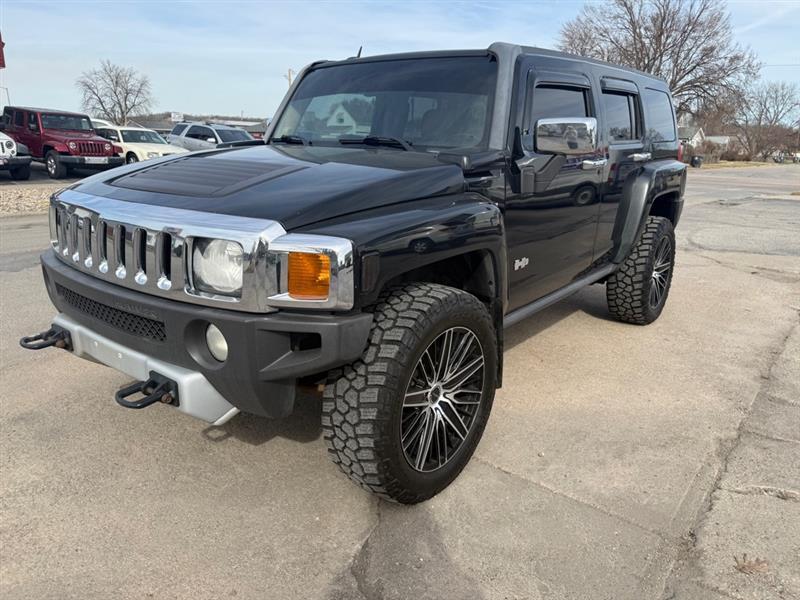 2008 HUMMER H3 Base