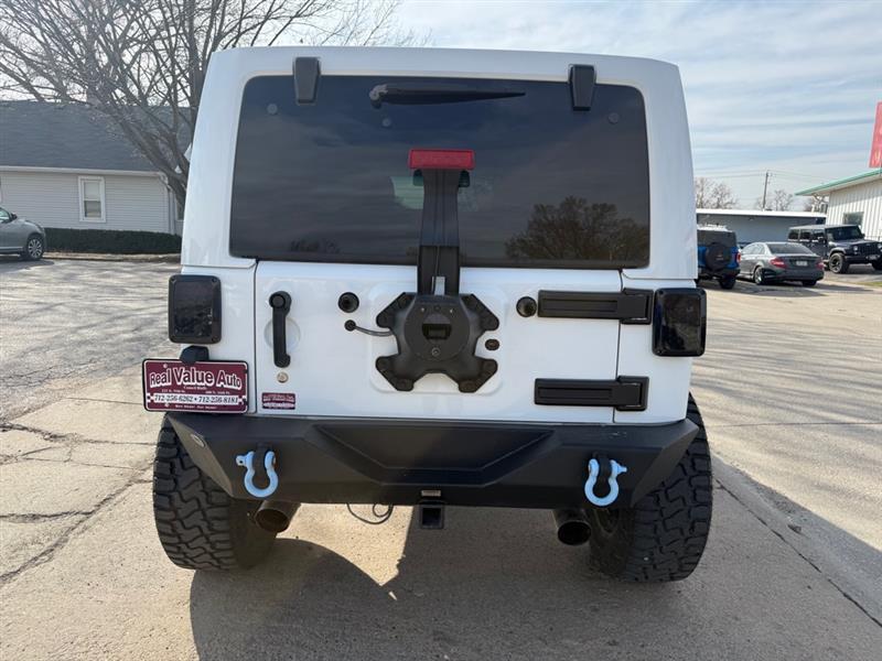 Jeep Wrangler Unlimited Sahara 4WD 2014