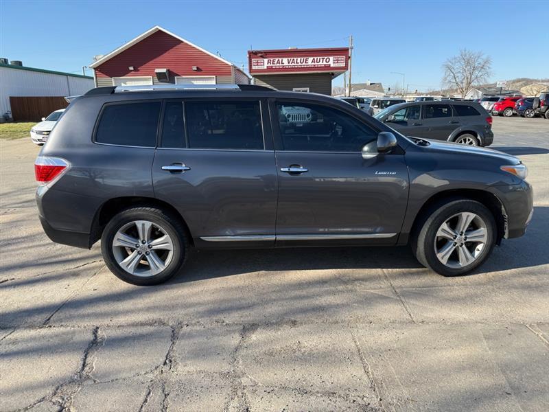 Toyota Highlander Limited 4WD 2013
