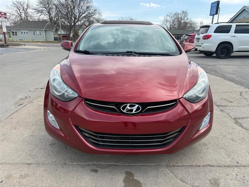 Hyundai Elantra GLS M/T 2013