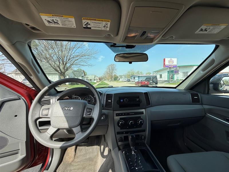 Jeep Grand Cherokee Laredo 4WD 2007