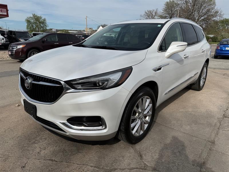 2019 Buick Enclave Essence AWD